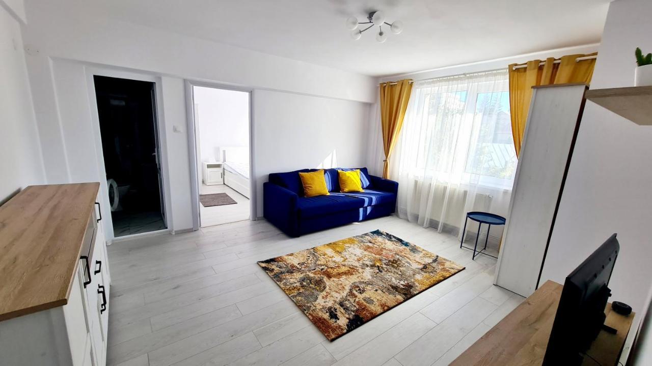 Belle Apartments - Central ปีเตช ภายนอก รูปภาพ